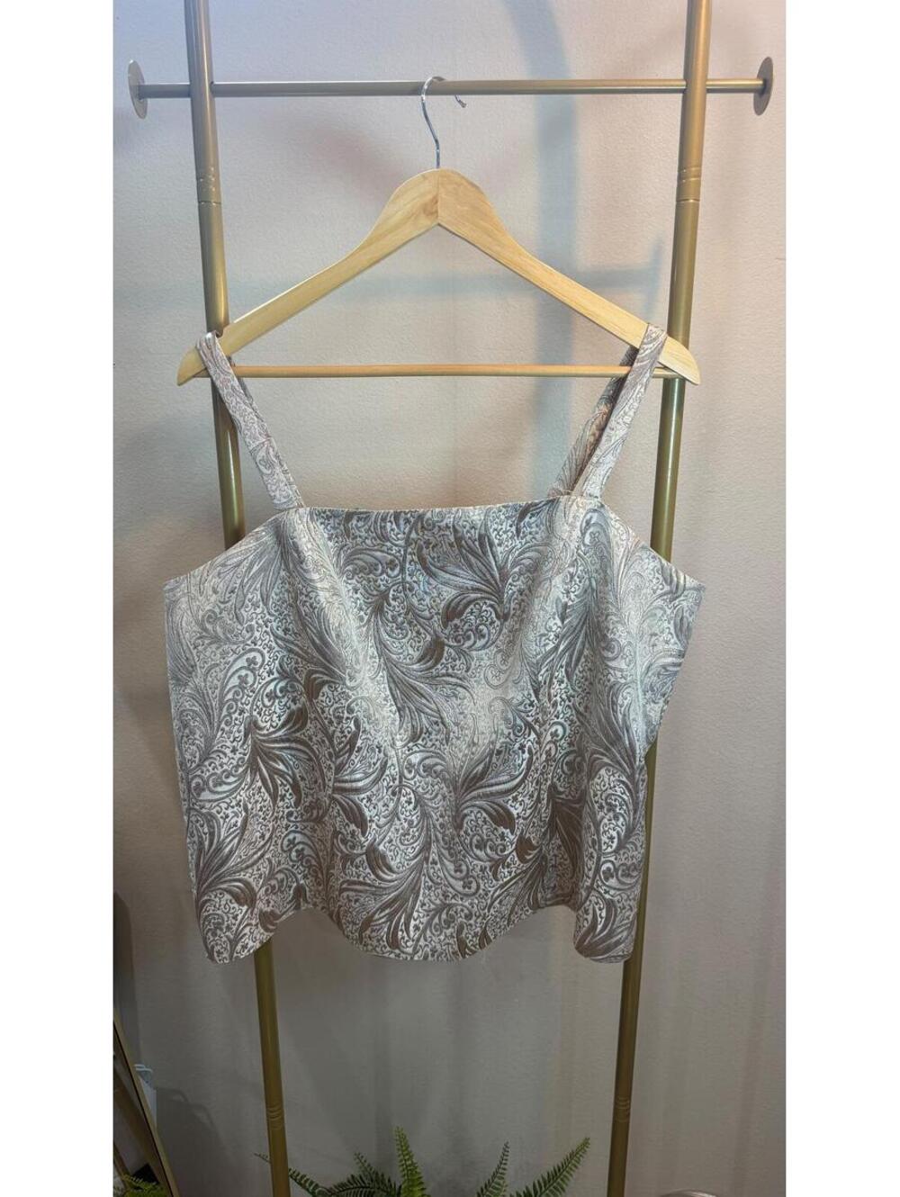 R&M RICHARDS Gold Metallic Brocade Strappy Cami Zip Top 16